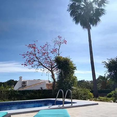 Casa De Maduixera Holiday home *