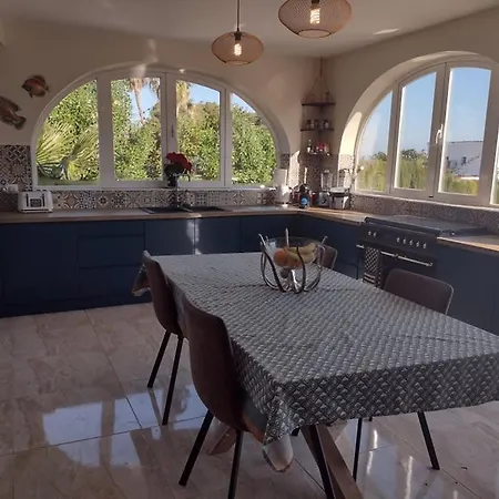 Casa De Maduixera * Javea